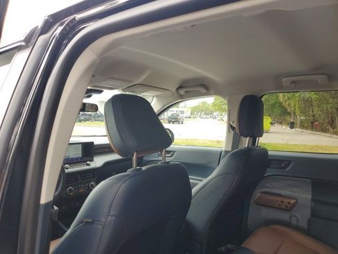 Used 2024 Ford Maverick Lariat image 15