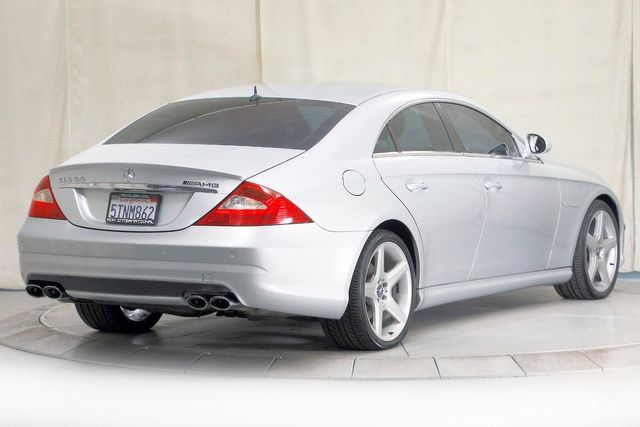 Used 2006 Mercedes-Benz CLS 55 AMG image 2