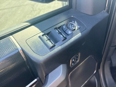 Used 2018 Ford F150 Raptor w/ Equipment Group 802A Luxury image 18