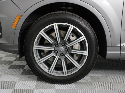 Used 2017 Audi Q7 3.0T Premium Plus image 31