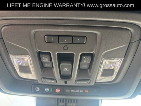 Used 2022 Chevrolet Silverado 1500 ZR2 w/ Technology Package AWD/4WD image 30