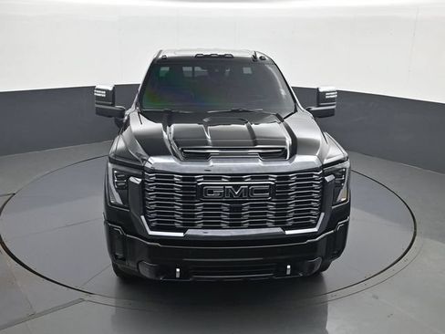 Used 2024 GMC Sierra 2500 Denali Ultimate AWD/4WD image 14