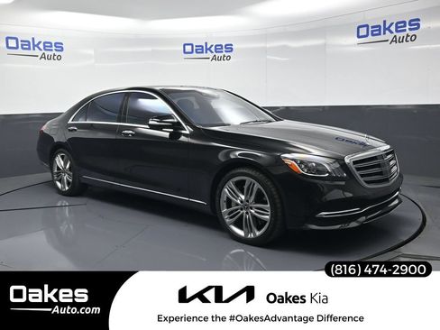 Used 2018 Mercedes-Benz S 560 4MATIC Sedan image 1