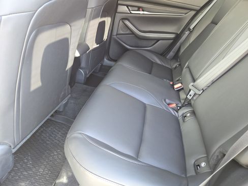 Used 2025 MAZDA MAZDA3 s image 32