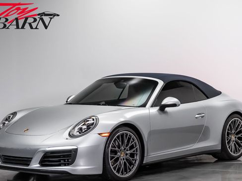 Used 2017 Porsche 911 Carrera 4 AWD/4WD image 9