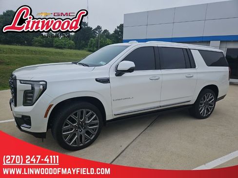 Used 2025 GMC Yukon XL Denali Ultimate AWD/4WD image 5