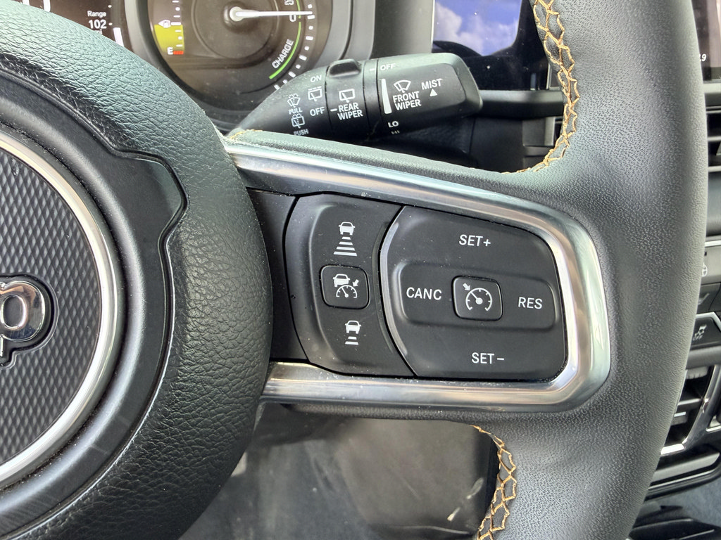 Used 2023 Chevrolet Silverado 1500 RST w/ Protection Package AWD/4WD image 14