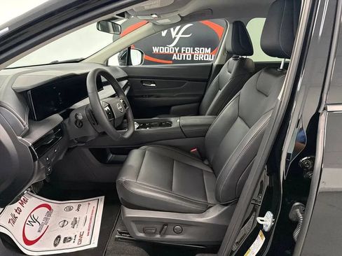Used 2025 Nissan Murano SV AWD/4WD image 9