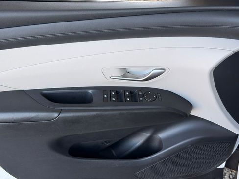 Used 2025 Hyundai Tucson SEL image 3