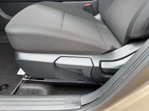 Used 2025 Nissan Kicks S w/ Interior Electronics Package AWD/4WD image 22