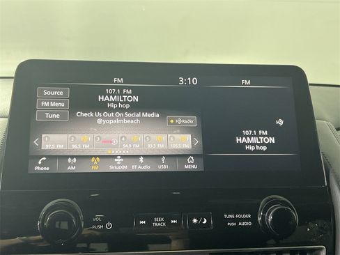 Certified 2023 Nissan Armada SV image 11