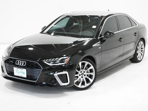 Used 2023 Audi A4 2.0T Premium Plus w/ Premium Plus Package image 2