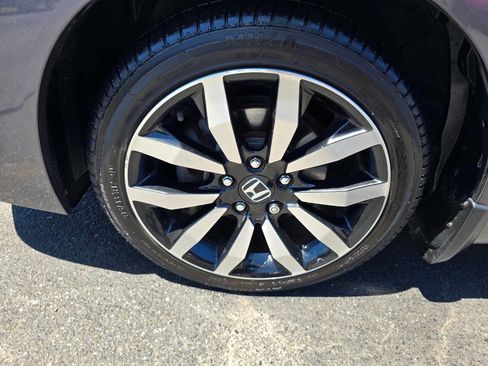 Used 2015 Honda Civic EX-L image 11