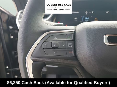 New 2025 Jeep Grand Cherokee Limited w/ Black Appearance Package image 34