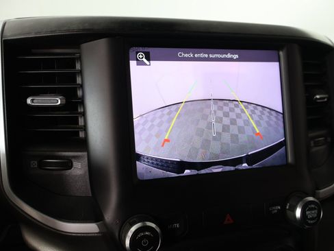 Used 2020 RAM 1500 Big Horn AWD/4WD image 6