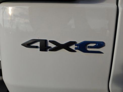 Used 2021 Jeep Wrangler Unlimited Rubicon 4xe w/ Steel Bumper Group image 36