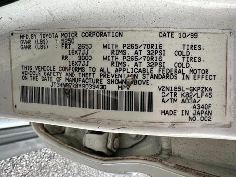 Used 2000 Toyota 4Runner Limited image 12