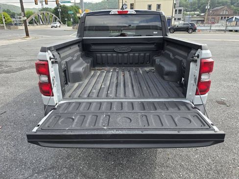 Used 2025 Ford Maverick XLT w/ Equipment Group 301A AWD/4WD image 13