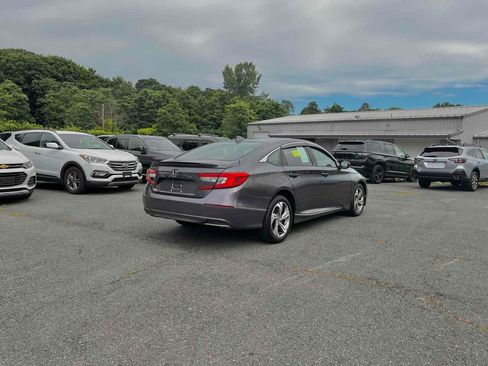 Used 2018 Honda Accord EX-L image 7