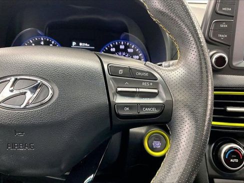 Used 2020 Hyundai Kona Limited w/ Cargo Package image 22