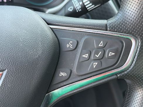 Used 2025 Chevrolet Malibu LT FWD image 24