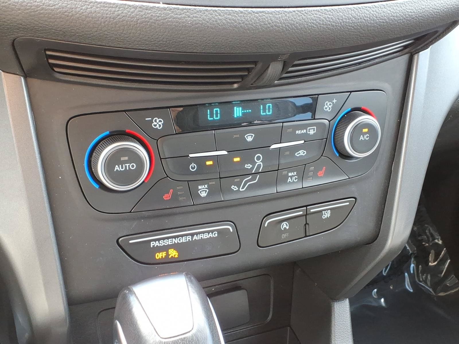 Used 2018 Ford Escape SEL AWD/4WD image 18