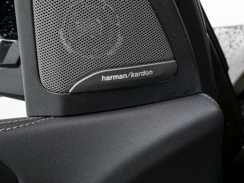 Used 2024 BMW X5 M60i AWD/4WD image 8