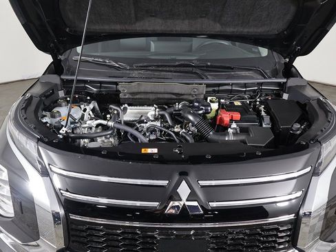 New 2026 Mitsubishi Outlander ES AWD/4WD image 18