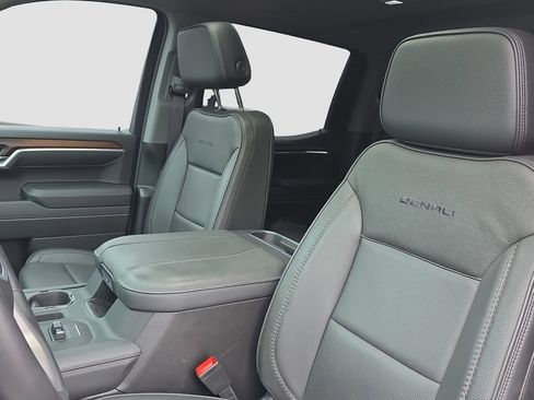 Used 2024 GMC Sierra 1500 Denali image 7