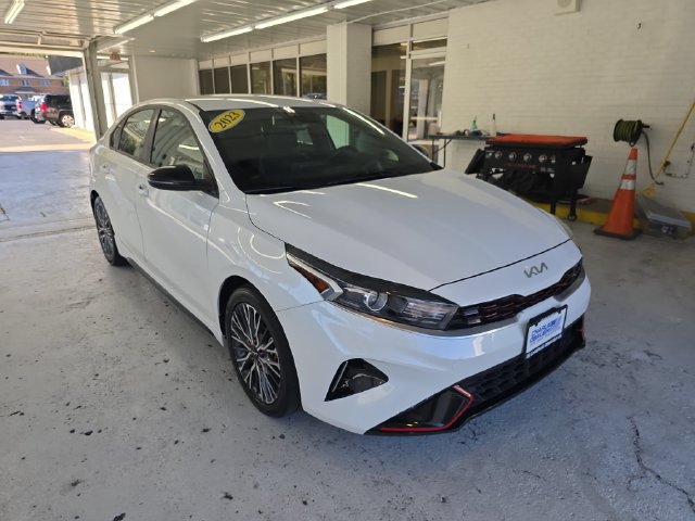 Certified 2023 Kia Forte GT-Line FWD image 7
