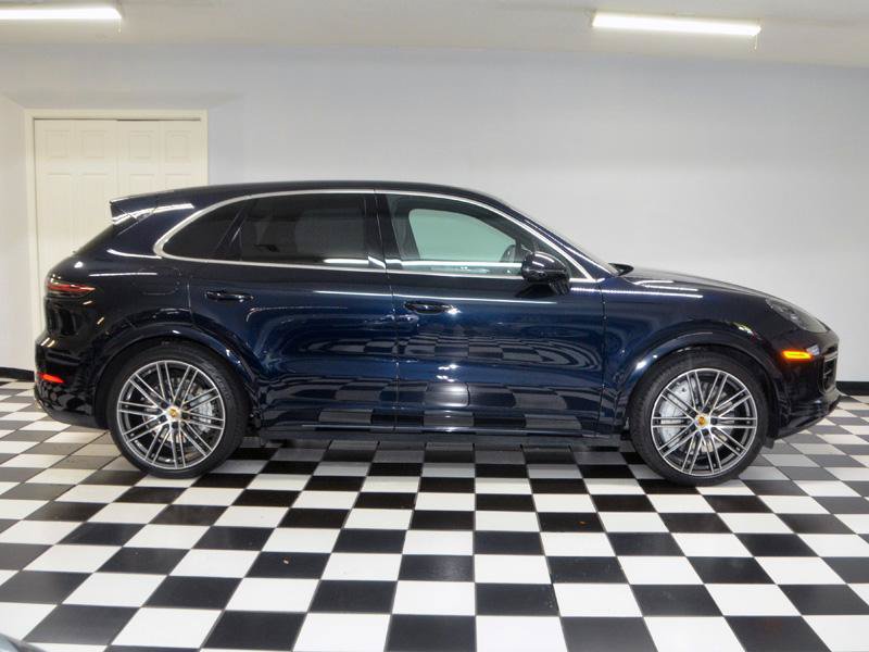 Used 2019 Porsche Cayenne Turbo AWD/4WD image 10