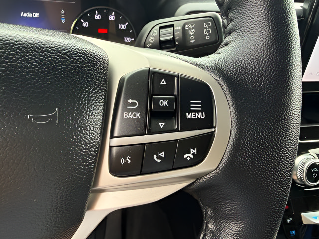 Used 2022 Ford Explorer Limited w/ Equipment Group 301A AWD/4WD image 22