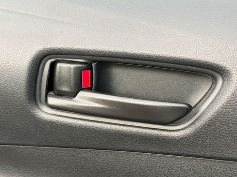 Used 2024 Toyota Corolla LE FWD image 7