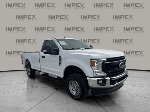 Used 2022 Ford F250 XL w/ Power Equipment Group image 7