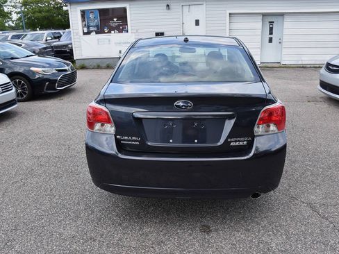 Used 2014 Subaru Impreza 2.0i Premium AWD/4WD image 5