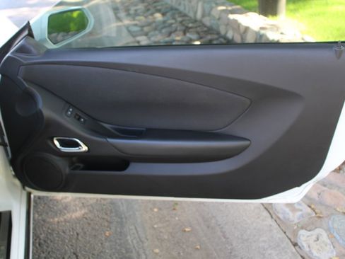 Used 2015 Chevrolet Camaro SS image 14