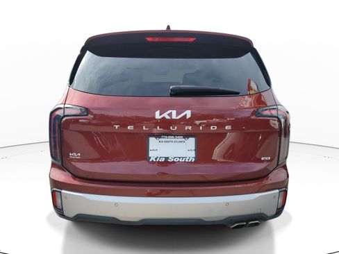 Used 2024 Kia Telluride SX image 5