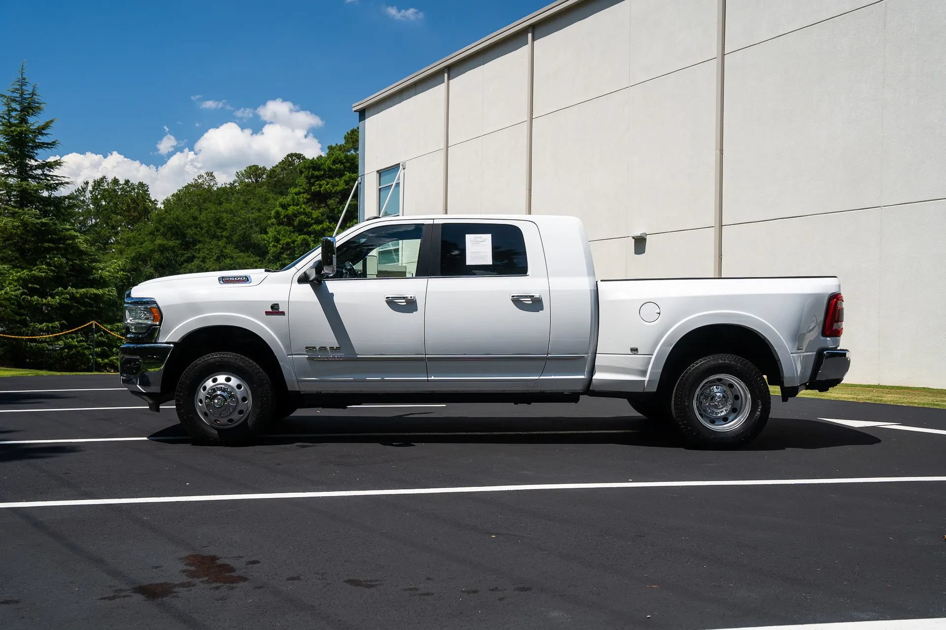 Used 2019 RAM 3500 Limited w/ Max Tow Package AWD/4WD image 4