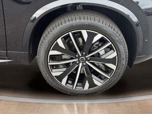 New 2026 Volvo XC90 B6 Plus w/ Protection Package Premier AWD/4WD image 26