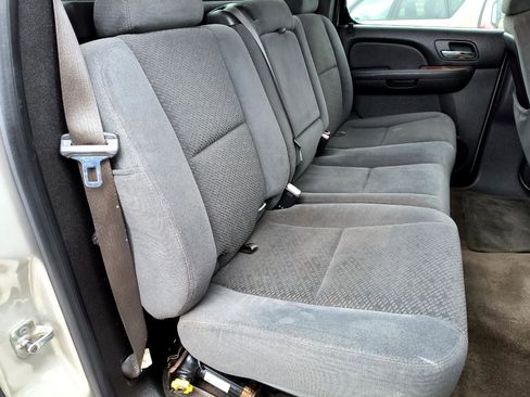 Used 2008 Chevrolet Avalanche LT image 25