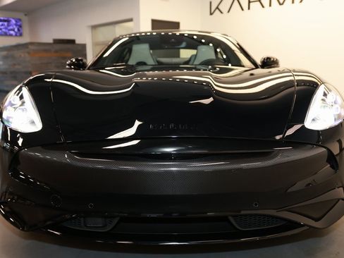 New 2025 Karma Revero Luxury image 2