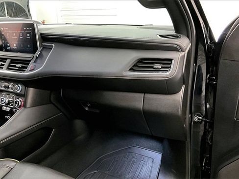 Used 2024 GMC Yukon AT4 image 16