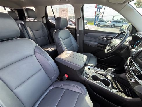 Used 2019 Chevrolet Traverse Premier w/ Driver Confidence II Package FWD image 27