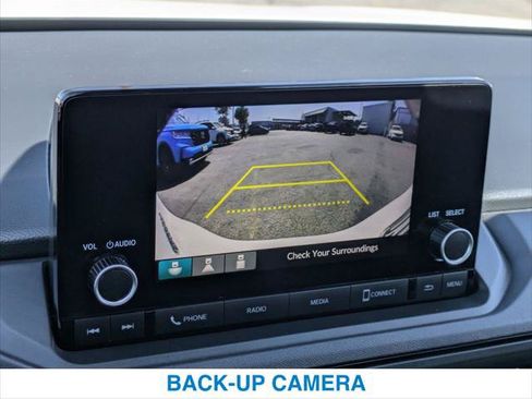 Certified 2025 Honda Accord LX image 18