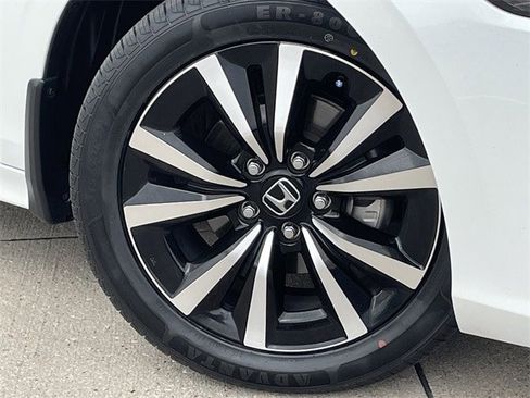 Certified 2023 Honda Civic EX image 8