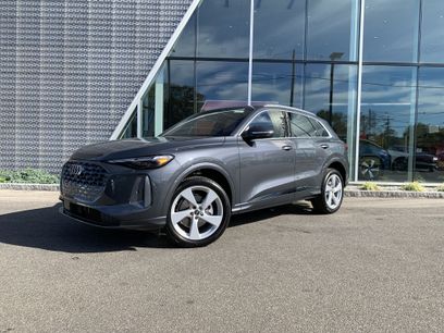 New 2025 Audi Q5 Premium Plus