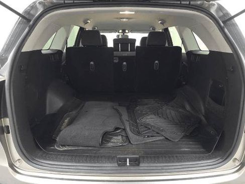 Used 2017 Kia Sorento FWD image 9