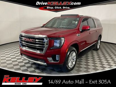 Used 2023 GMC Yukon XL SLT w/ SLT Premium Package