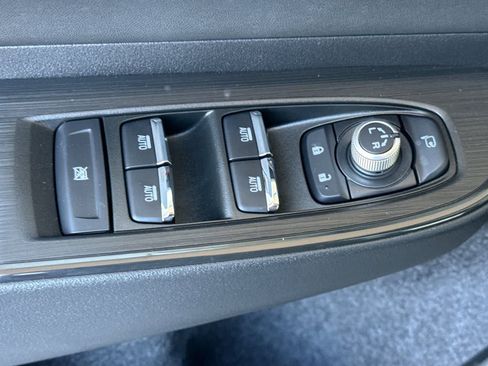 New 2026 Subaru Outback Wilderness w/ Wilderness Package AWD/4WD image 13