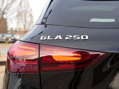 Used 2026 Mercedes-Benz GLA 250 image 15